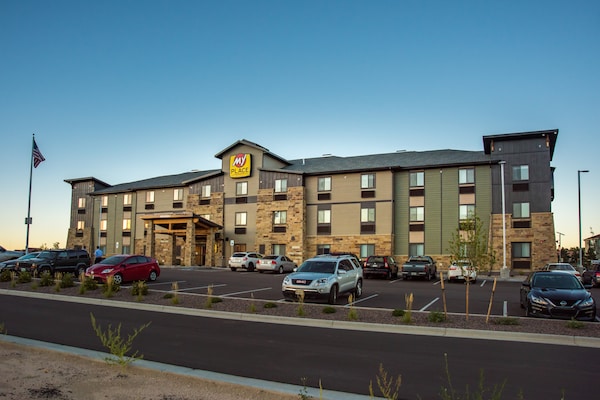 My Place Hotel Colorado Springs, CO