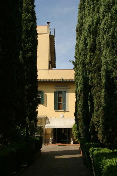 Villa Mastersound ex. Villa Florentia