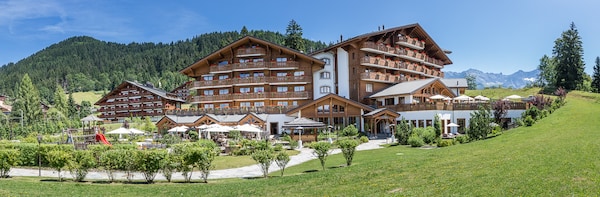 Chalet RoyAlp Hotel and Spa