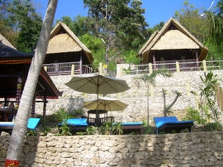 Song Lambung Beach Hut