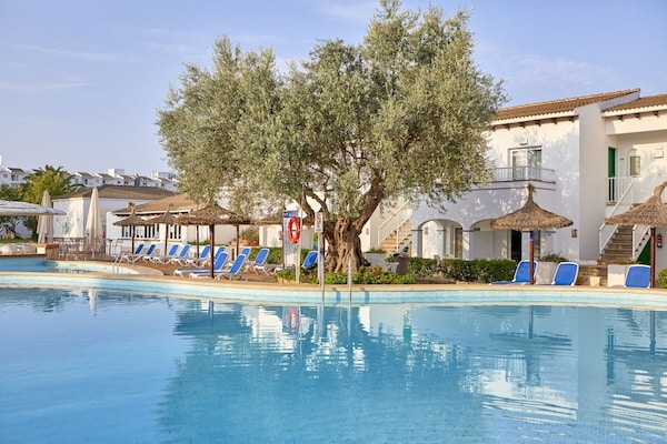 Hotel Seaclub Mediterranean Resort