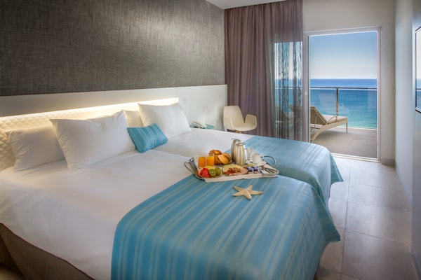 Suitopia Sol Y Mar Suites