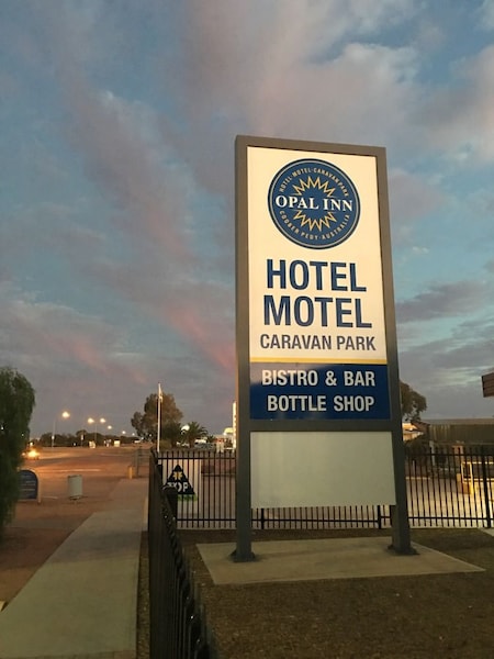 Hotel Opal Inn