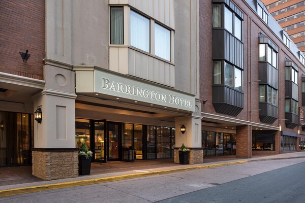 Hotel Hearthstone Inn Boutique Dartmouth Halifax Canada www