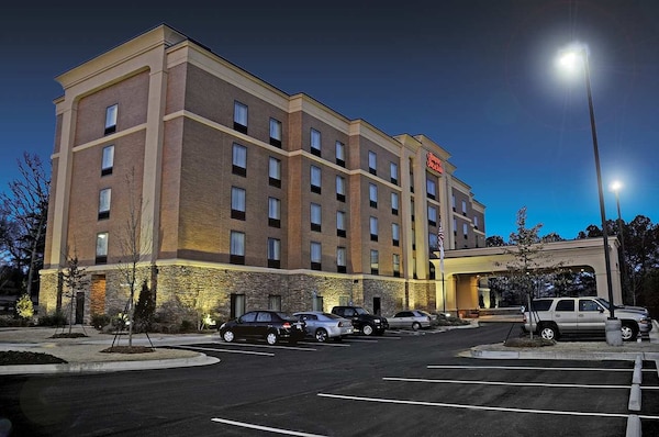 Hampton Inn & Suites Flowery Branch