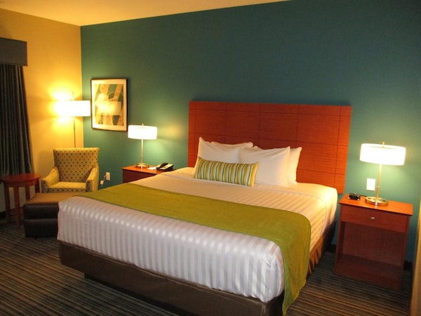 Best Western Plus Tuscumbia Muscle Shoals  And Suites