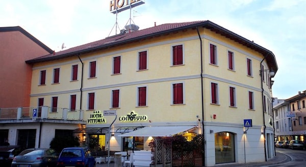 Hotel Vittoria