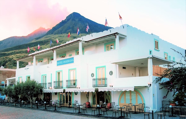 Hotel Ossidiana Stromboli Center