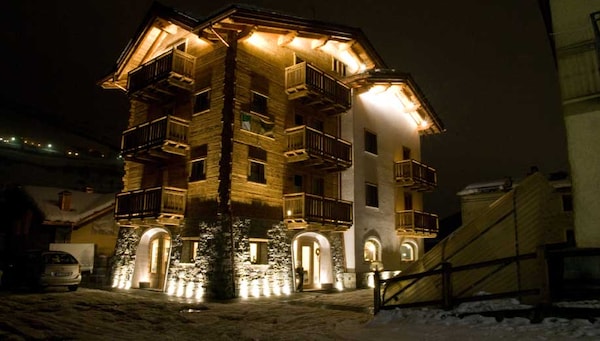 Alpen Hotel Chalet