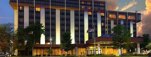 Staybridge Suites Chicago O'Hare - Rosemont, an IHG Hotel