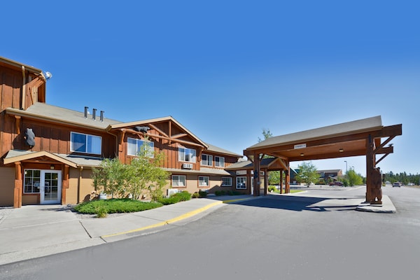 Yellowstone Lodge, West Yellowstone – Updated 2024 Prices