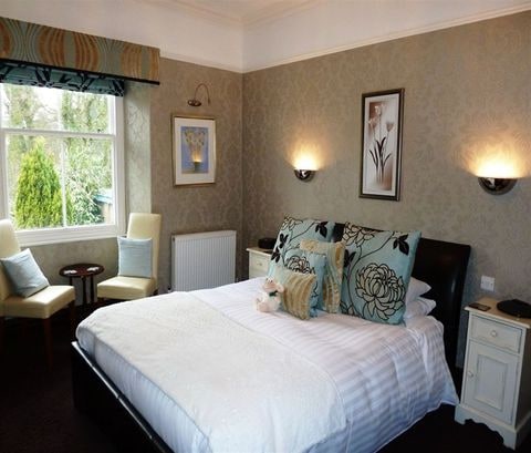 Glenville House - Adults Only - Incl Free Off-Site Health Club With Swimming Pool, Hot Tub, Sauna & Steam Room