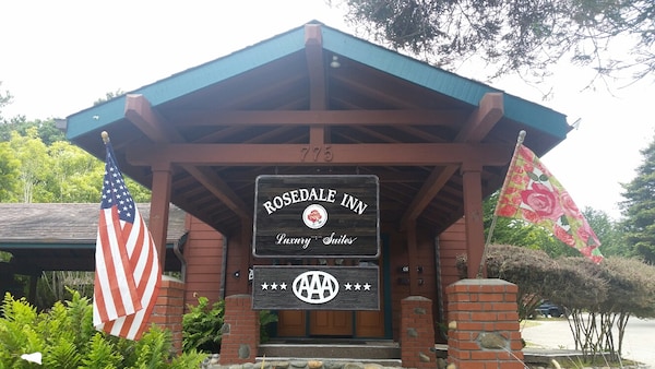 Hotel The Rosedale Inn