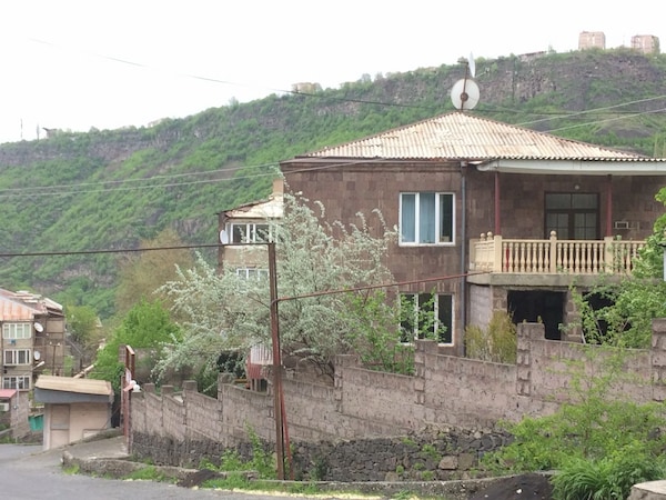 Guest House In Alaverdi