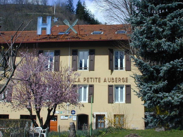 La Petite Auberge