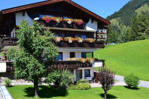 Birkenhof - Premium Appartements & Suites An Der Zugspitze