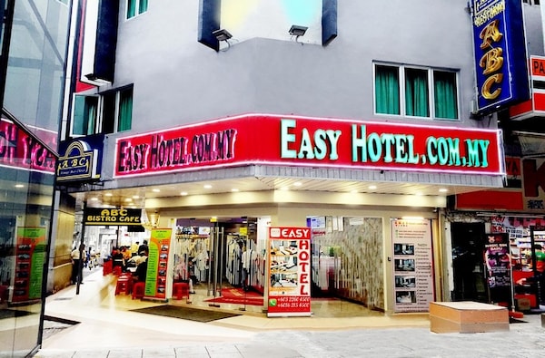 Easy Hotel