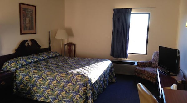 Econo Lodge Inn And Suites Middletown