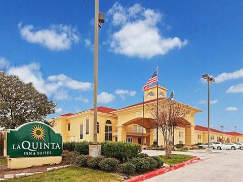 La Quinta Inn & Suites Dallas - Las Colinas