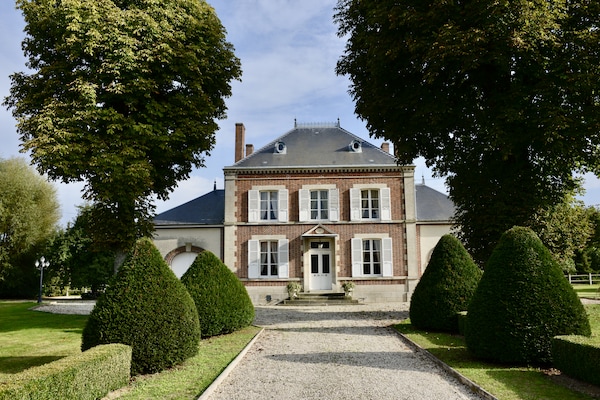 Le Petit Château De St Mard