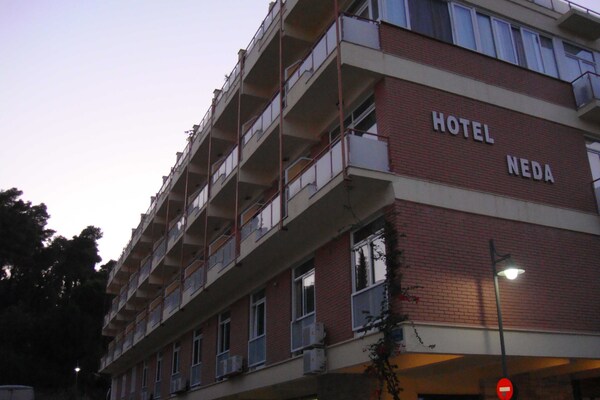 NEDA HOTEL