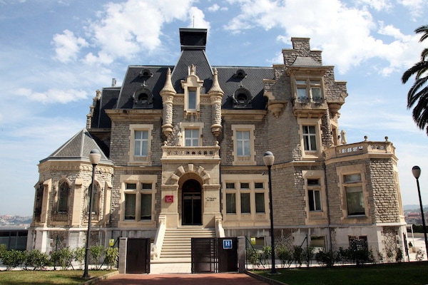 URH Palacio de Oriol