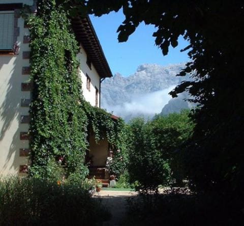 Hotel Rural Picos De Europa