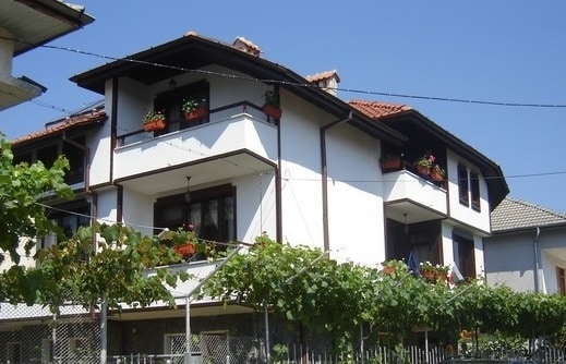 Mladenova House