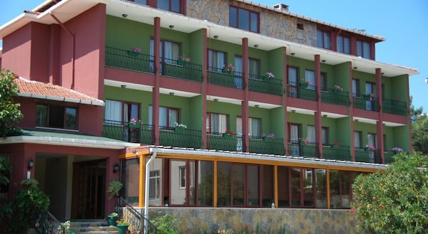 Hotel Riva Rhebas