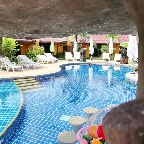 Hotel Kamala Tropical Garden