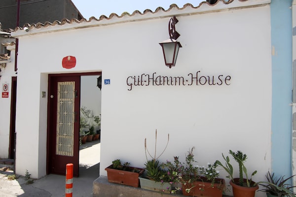 Gul Hanim House Boutique Hotel