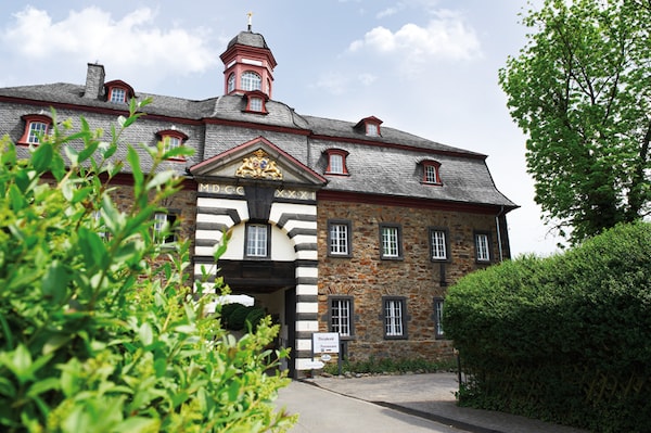 Schloss Hotel Burgbrohl