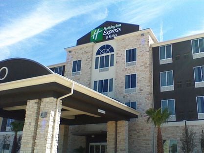 Holiday Inn Express Hotel & Suites Austin Nw - Arboretum Area, An Ihg Hotel