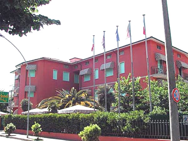 Hotel Liu