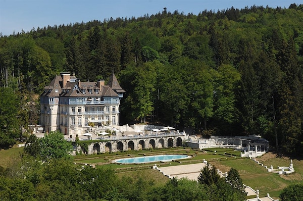 Chateau des Avenieres - Relais & Chateaux