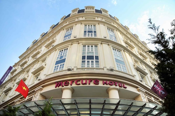 Hotel Mercure Hanoi la Gare