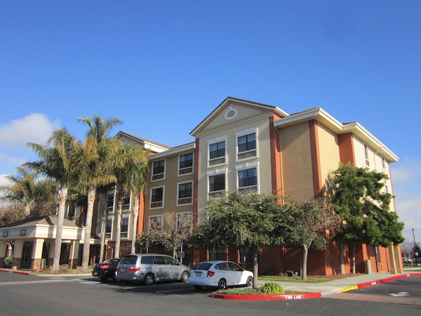 Extended Stay America Premier Suites - Union City - Dyer St.