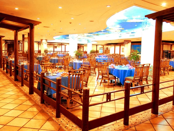 Shixishu Jianguo Yalong Bay Resort Hotel