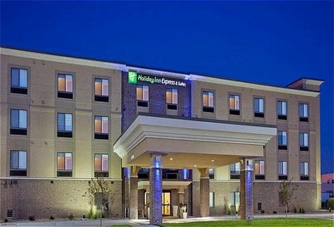 Holiday Inn Express Hotel and Suites Lincoln Airport, an IHG Hotel