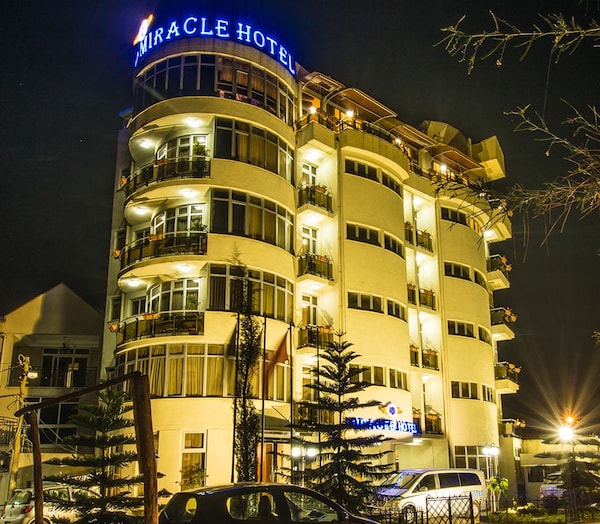 Hotel Miracle