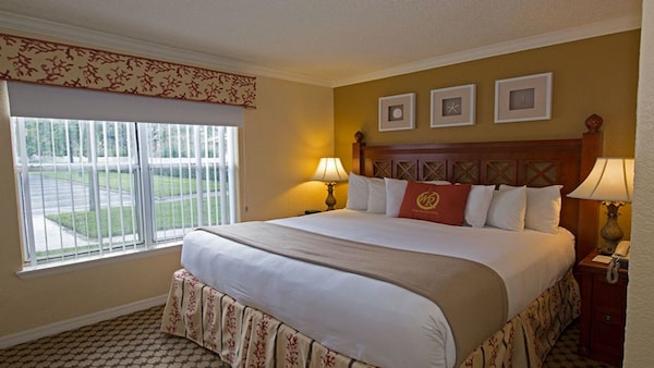 2 Bedroom Resort Condo Very Close To Disney