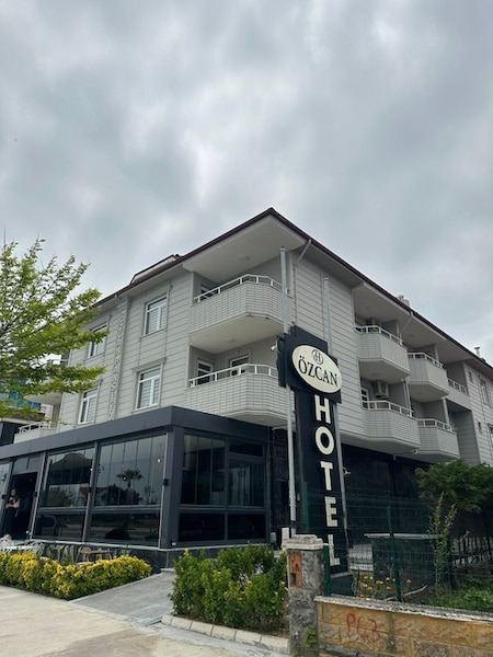 Karasu Ozcan Hotel