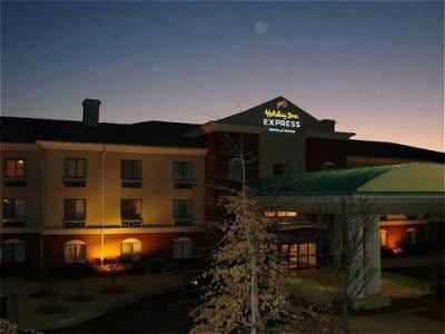 Holiday Inn Express & Suites Buford-Mall Of Ga