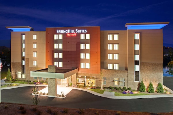 SpringHill Suites by Marriott Chattanooga Downtown/Cameron Harbor