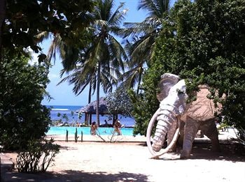 White Elephant Sea & Art Resort