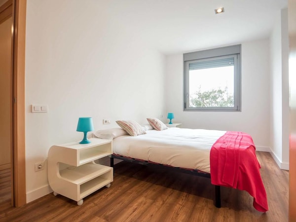 Friendly Rentals The Forum Apartment in Barcelona