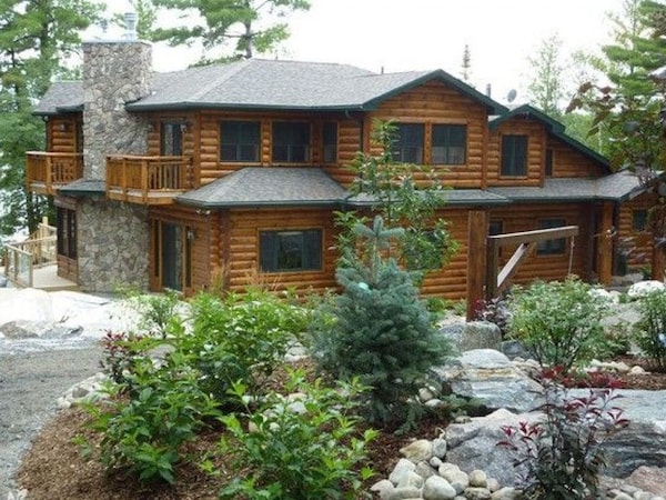 Luxury Fall & Winter Cottage - 2 Hrs From Toronto
