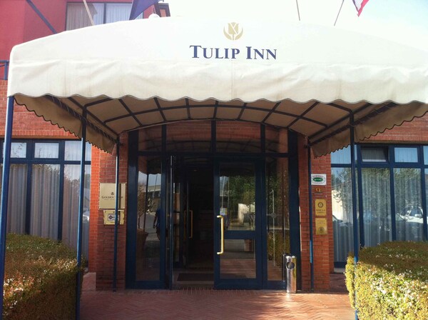 Tulip Inn Euro - Pisa East