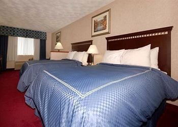 Holiday Inn Express & Suites Smithfield - Providence