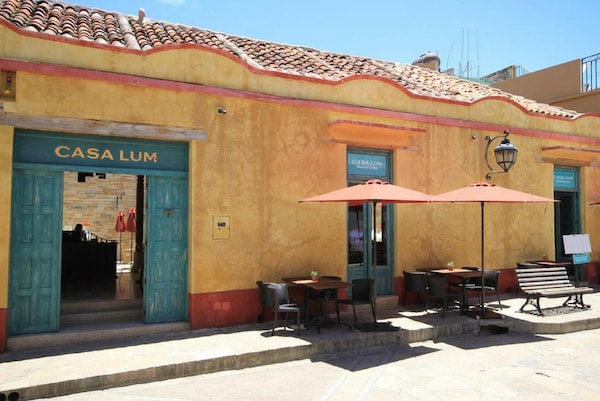 Casa Lum